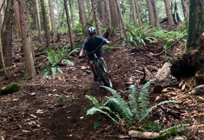 VIDEO: 15 Year Old Mountain Biker Encounters Bear On Trail